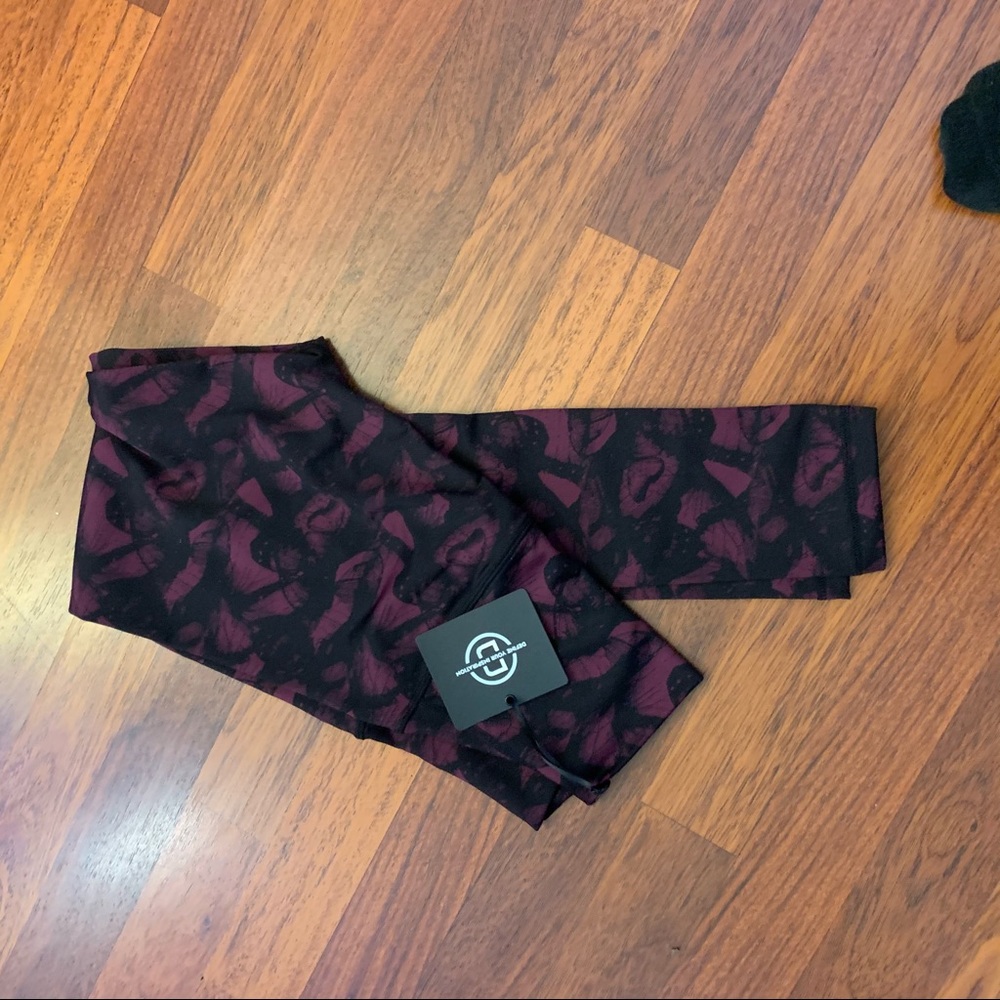 DYI Butterfly Effect Signature Tight - Picture 4 of 6